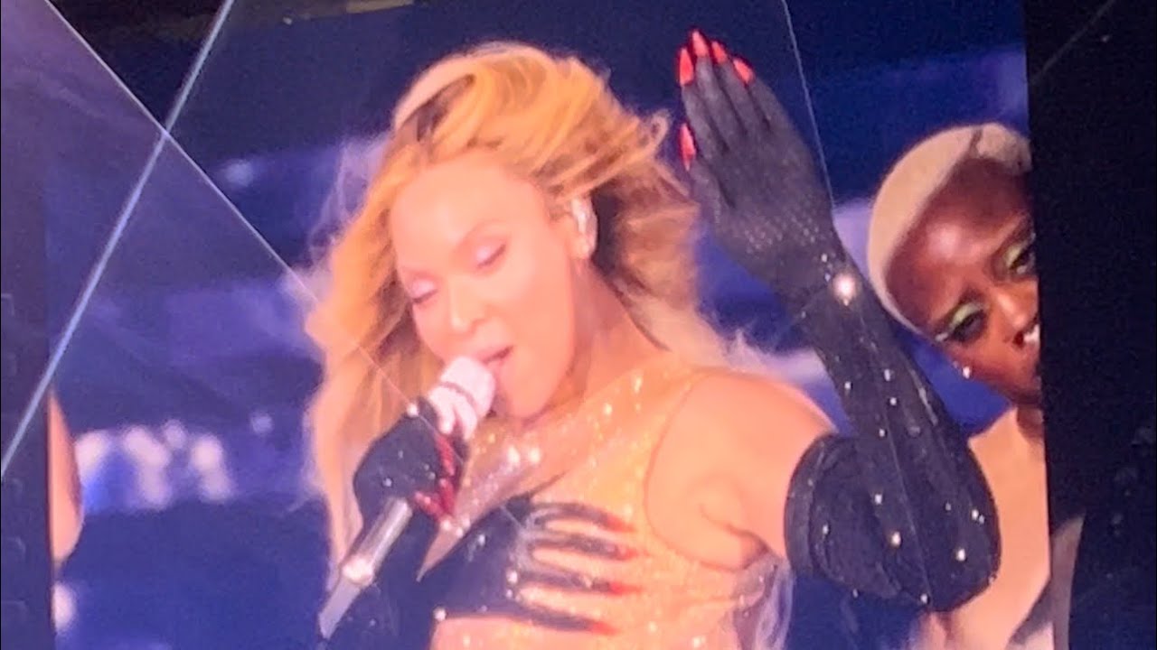 Beyoncé - MOVE (Renaissance World Tour NOLA)