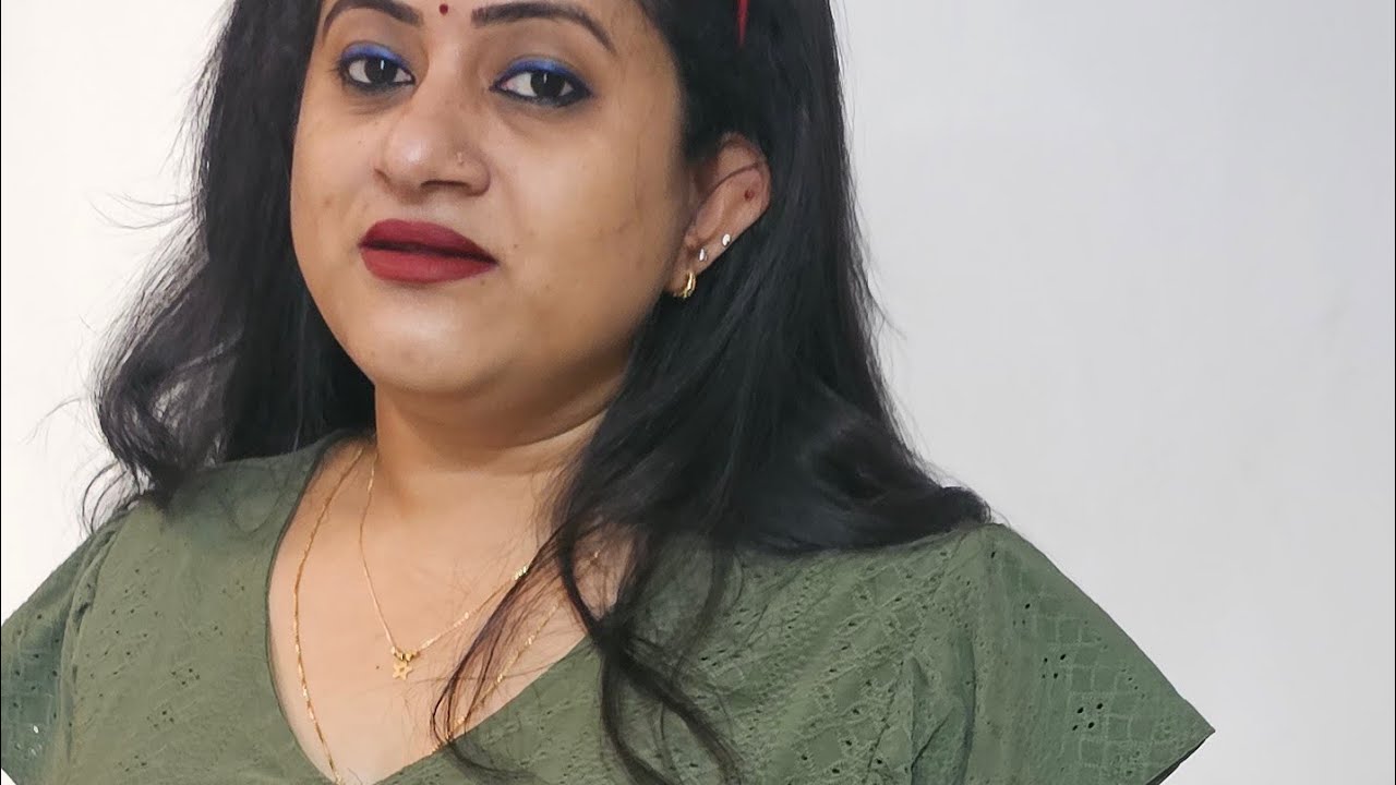 Nimisha Bijo is live ഞാൻ വീണ്ടും വന്നു എല്ലാവരും പോരെ