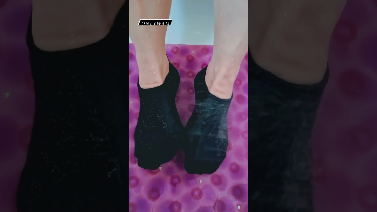sexy wet socks 💦💙