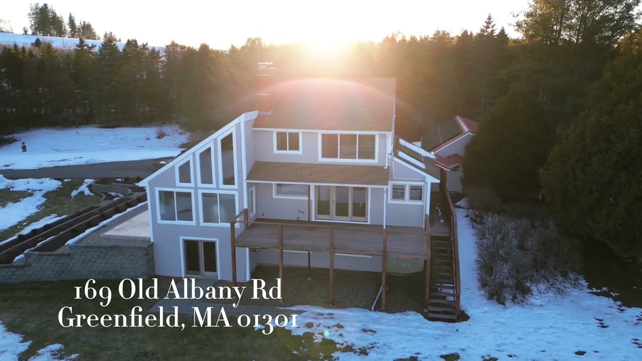 169 Old Albany Road, Greenfield, MA