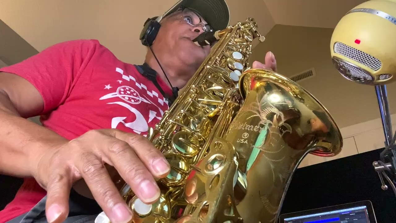 Paul Simon - Still Crazy After All These Years - (Sax Cover by James E. Green)