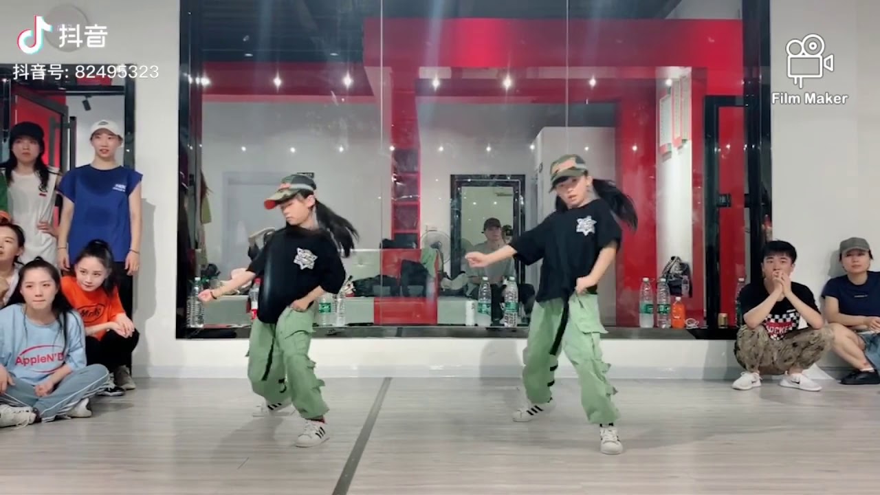 Twin Cute little Sister chinese tiktok Hits