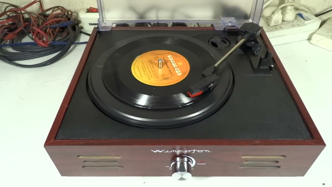 TOCADISCOS TURNTABLE 