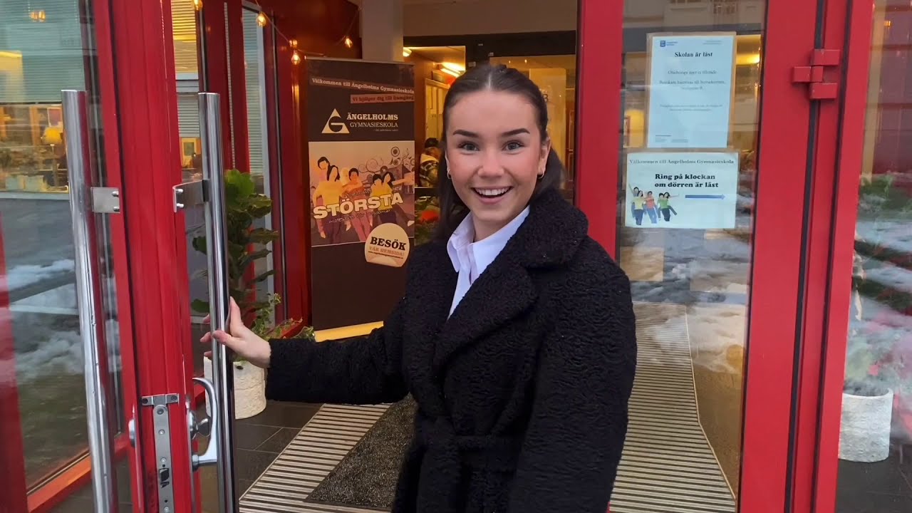 Ängelholms gymnasieskola - eleverna guidar på Rönnegymnasiet och Valhall College.