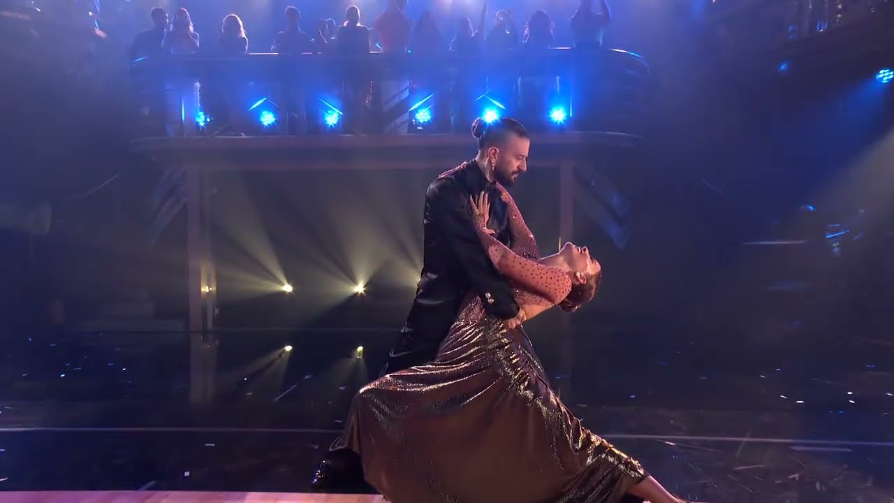 Whitney Leavitt&rsquo;s Premiere Tango | Dancing with the Stars