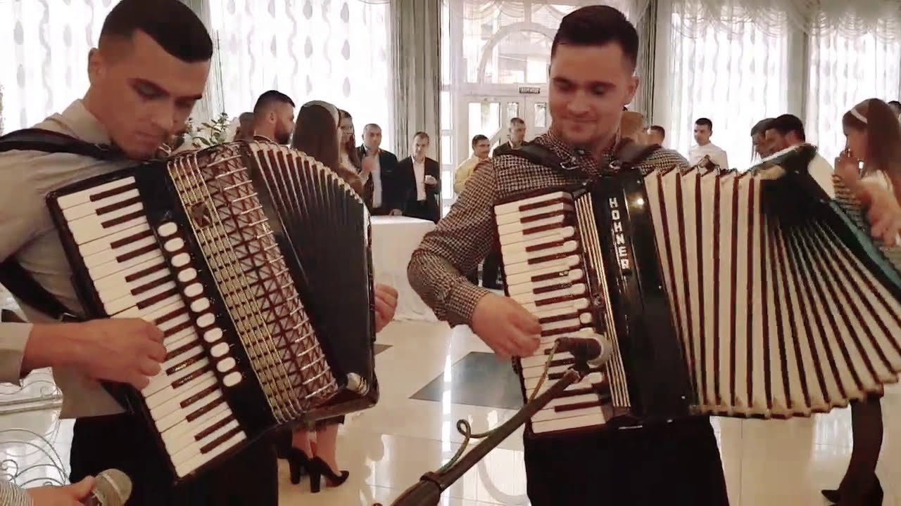 Hava Nagila - Emanuel Ursachi și Adi Bodale(Ucraina)