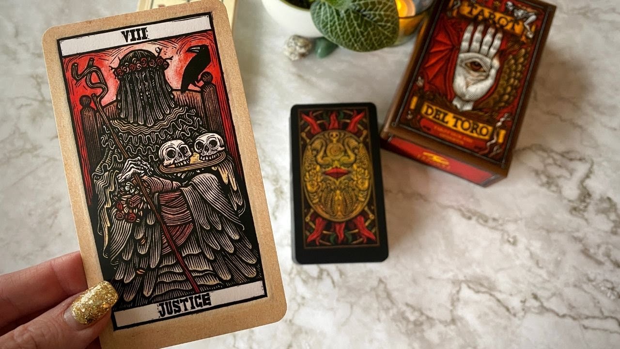 Filmmaker Guillermo Del Toro Tarot | UNBOXING