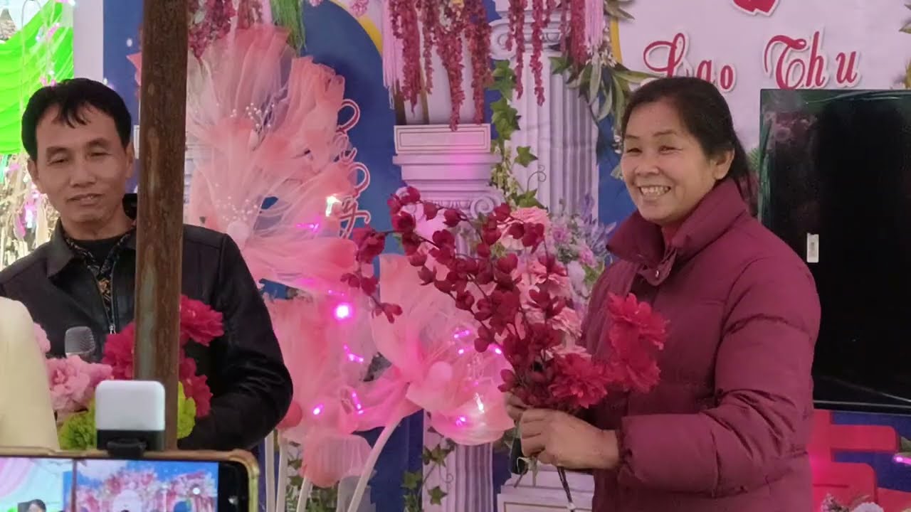 Hạ Lang Đình Phong Đối Đáp Đày Lài 