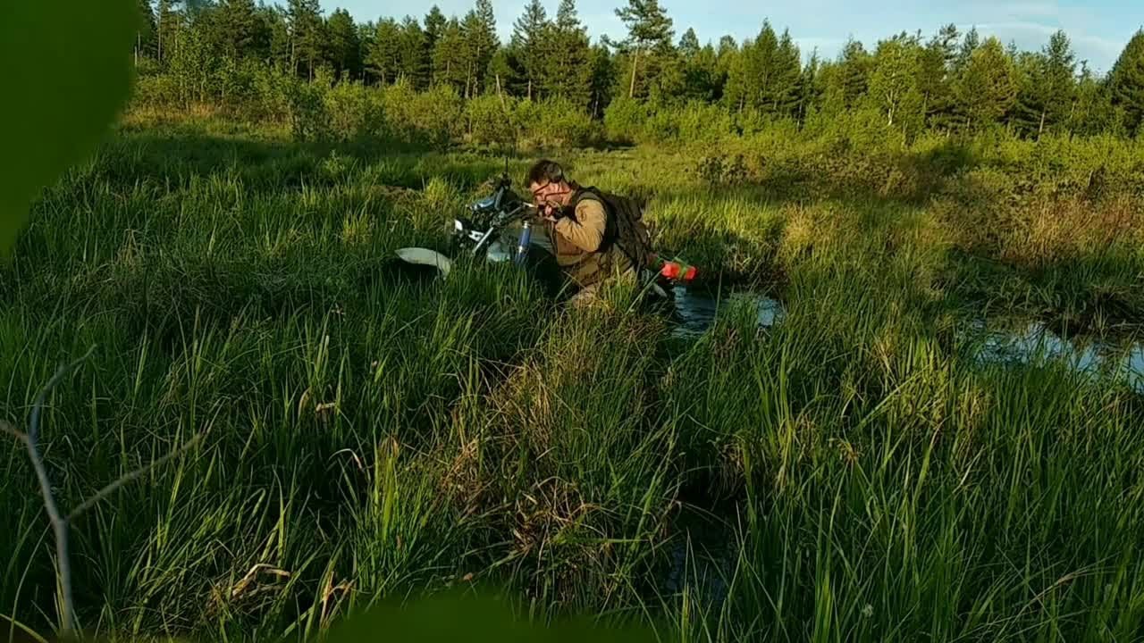 Suzuki VanVan. Offroad. 