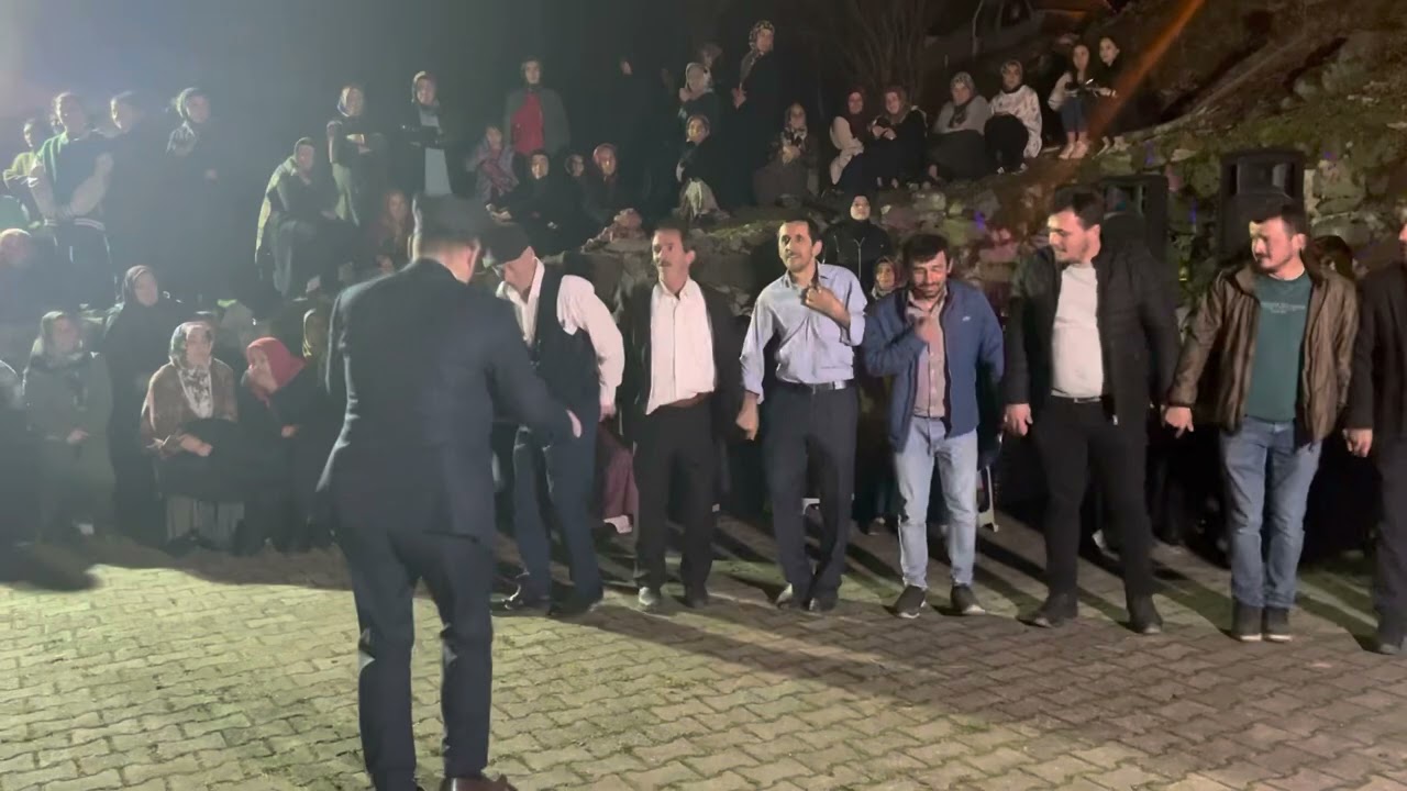 Özgür Karaduman - Horon