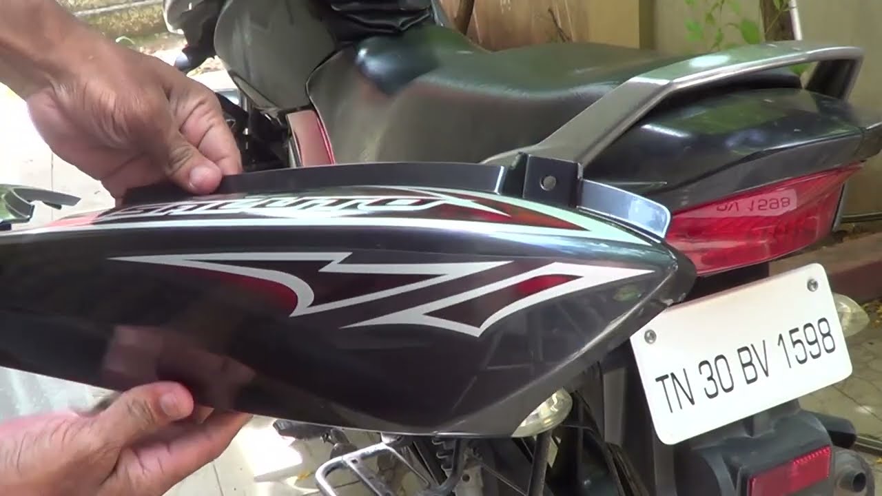 How to replace damaged YAMAHA saluto 125 bike TILE COVER