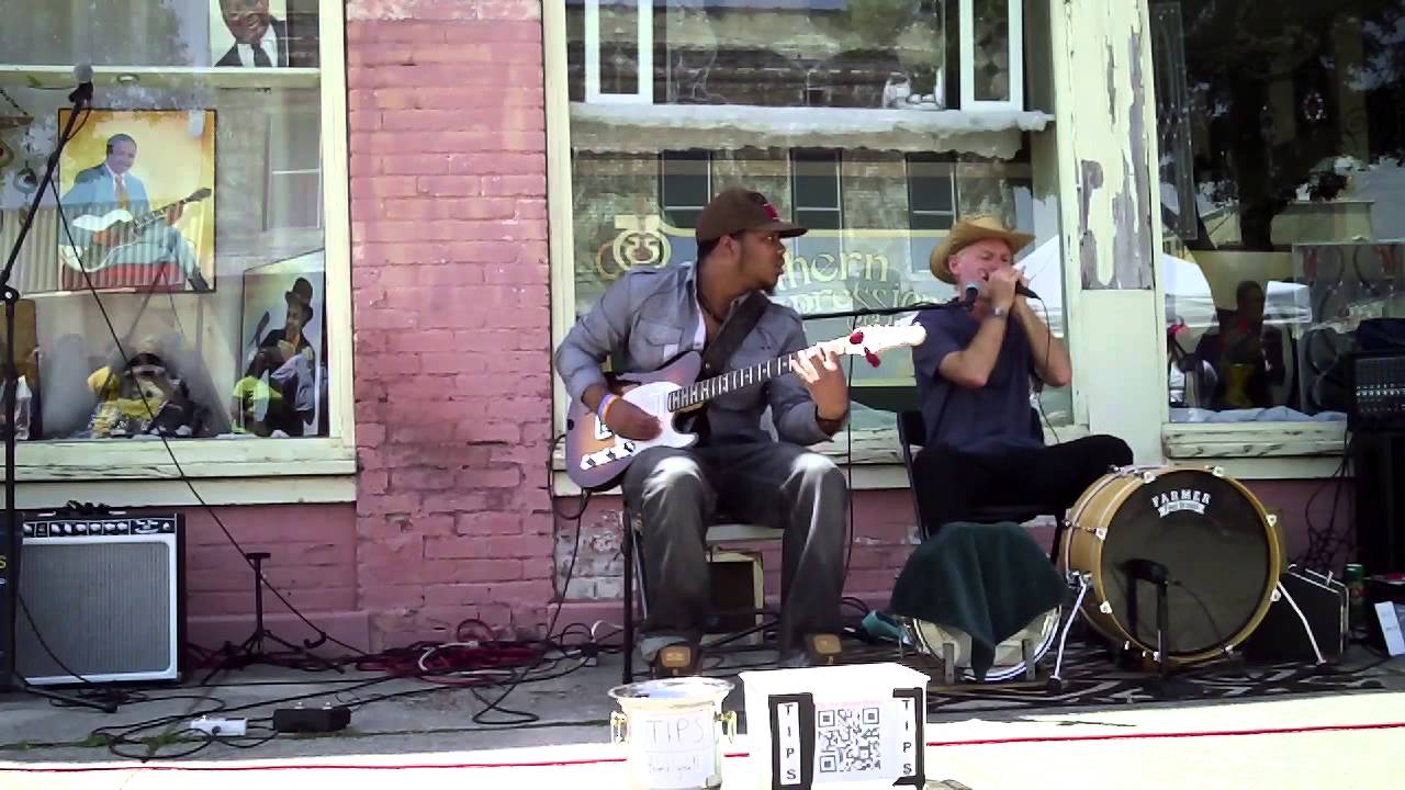 Cartwright/Gussow at the Juke Joint Fest (2015)