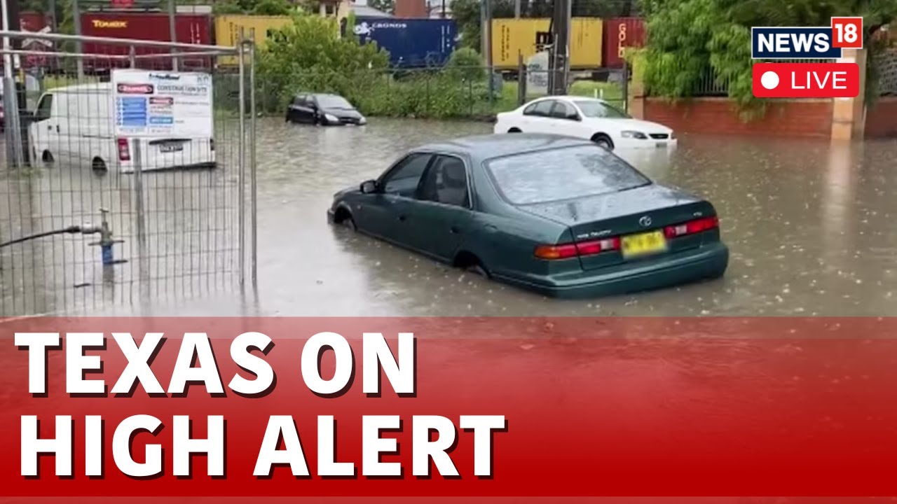 Texas Floods News | Texas Town Underwater As Boats Rescue Residents Trapped In Homes | USA News