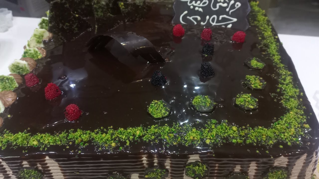 تورتة الشوكولاتة العملاقه 🍫بدل ما تشتريها ب1500ج تعالي نعملها بأقل من ربع تمنها 