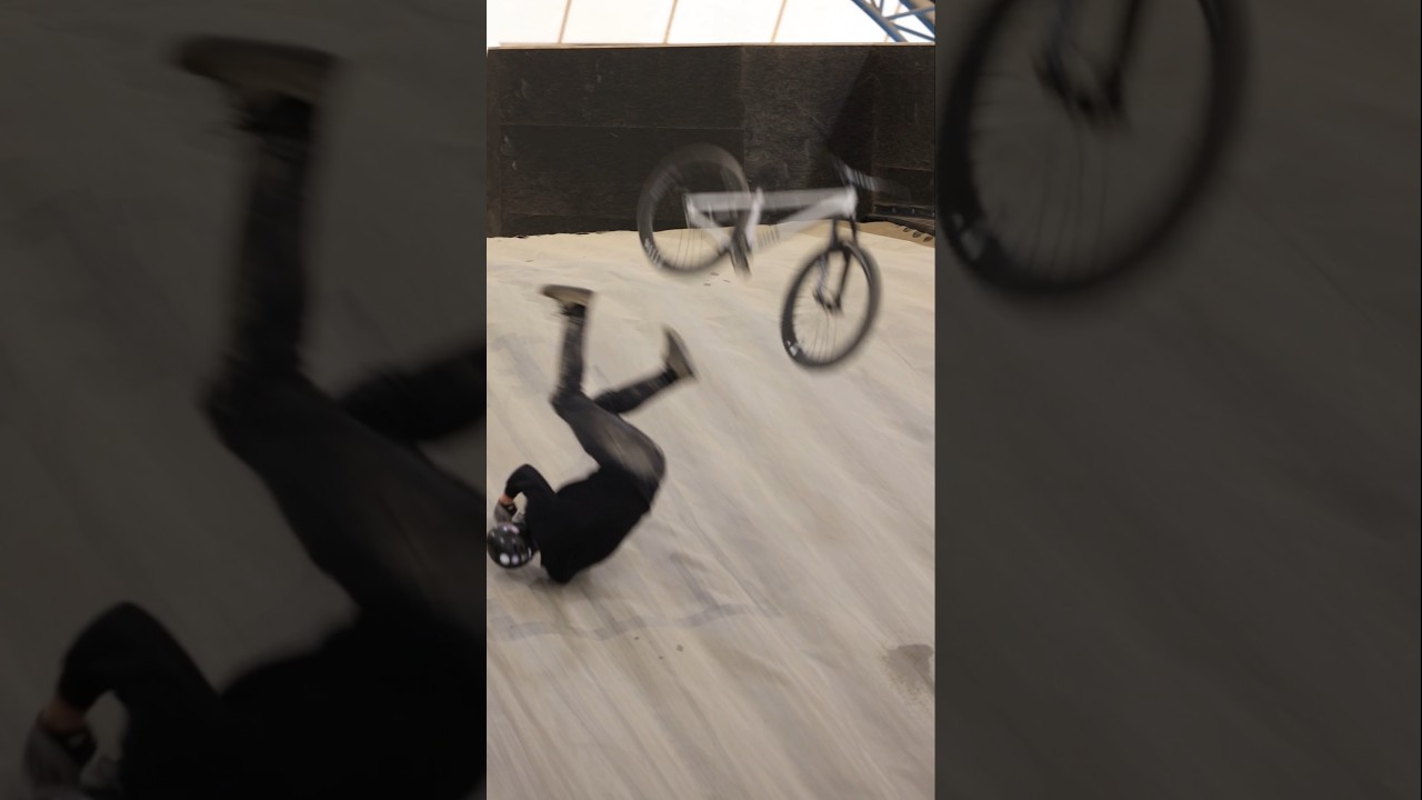 Backflip Wheelpark Sarnen Rider: Cyrill Kurz #wheelpark #backflip