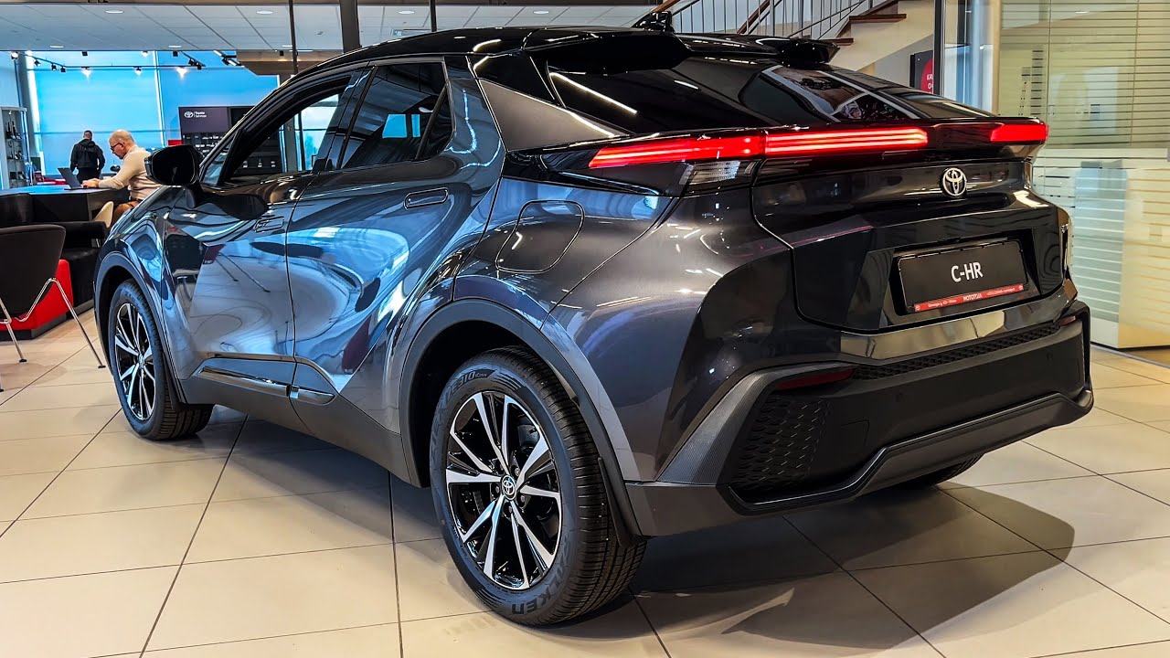 2026 Toyota C-HR Hybrid - Full Visual Review (Interior and Exterior)