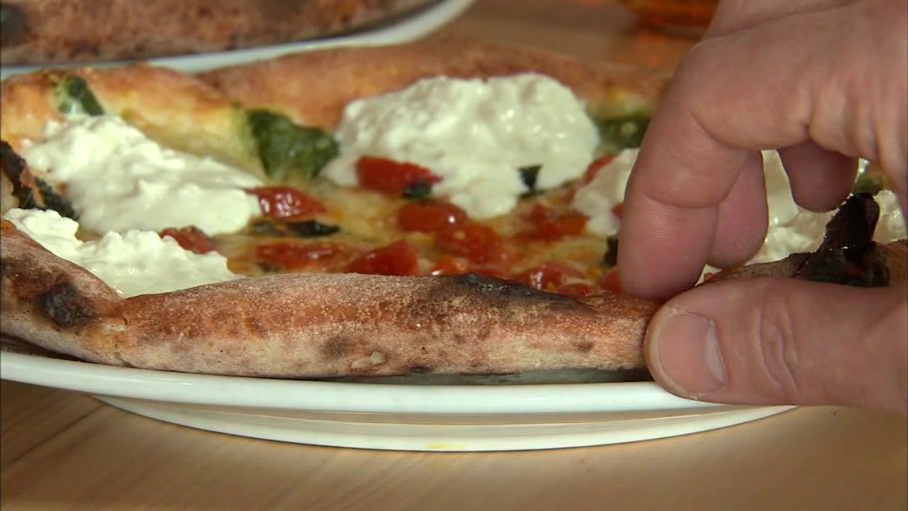 Wood-fired pizza shines at Stix n Brix in Bridgeport