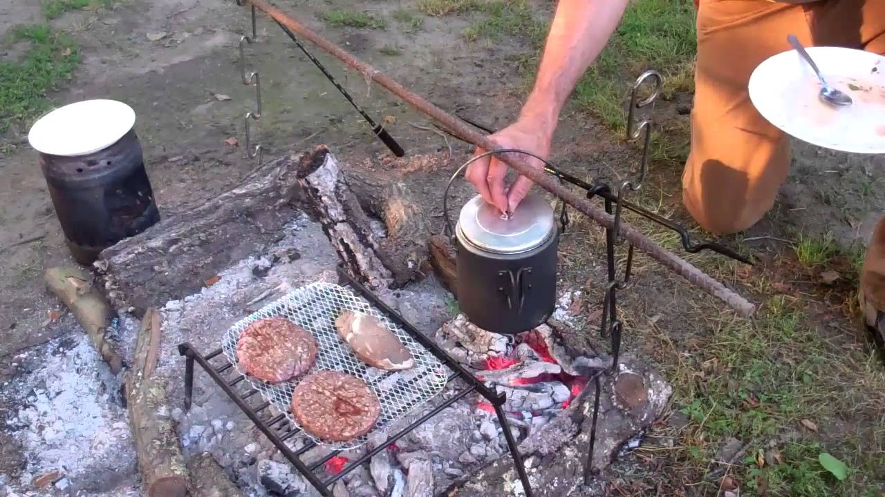 Camp Cooking The Bushpot One Pot Meal