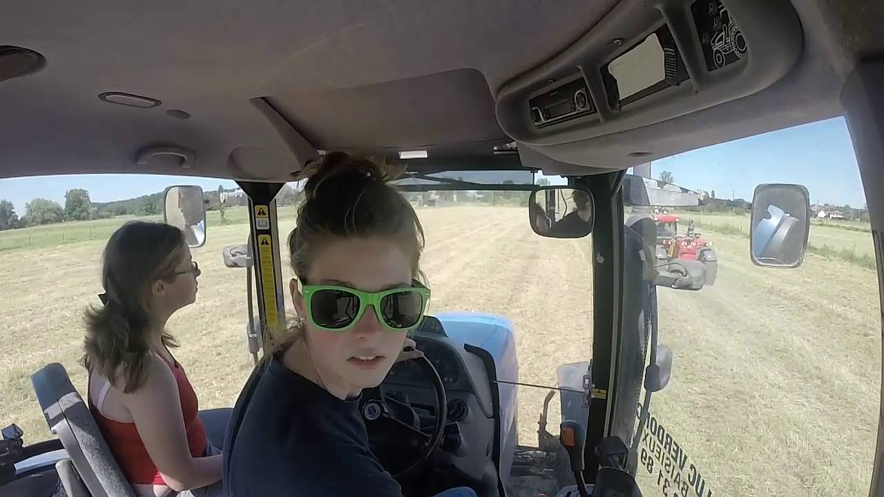 [GoPro] Ramassage des bottes de paille et de foin 2016 ! Florine :)