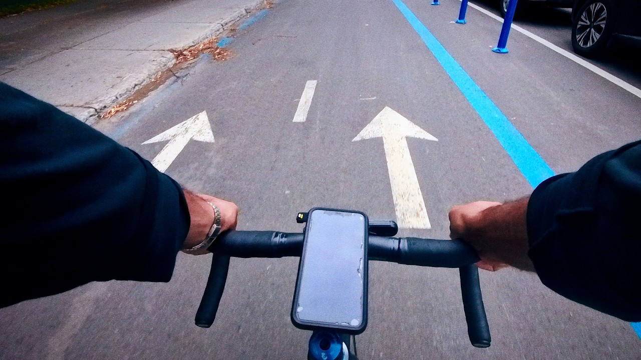 Engine 11  Crit-D short ride after work  Montreal Downtown.