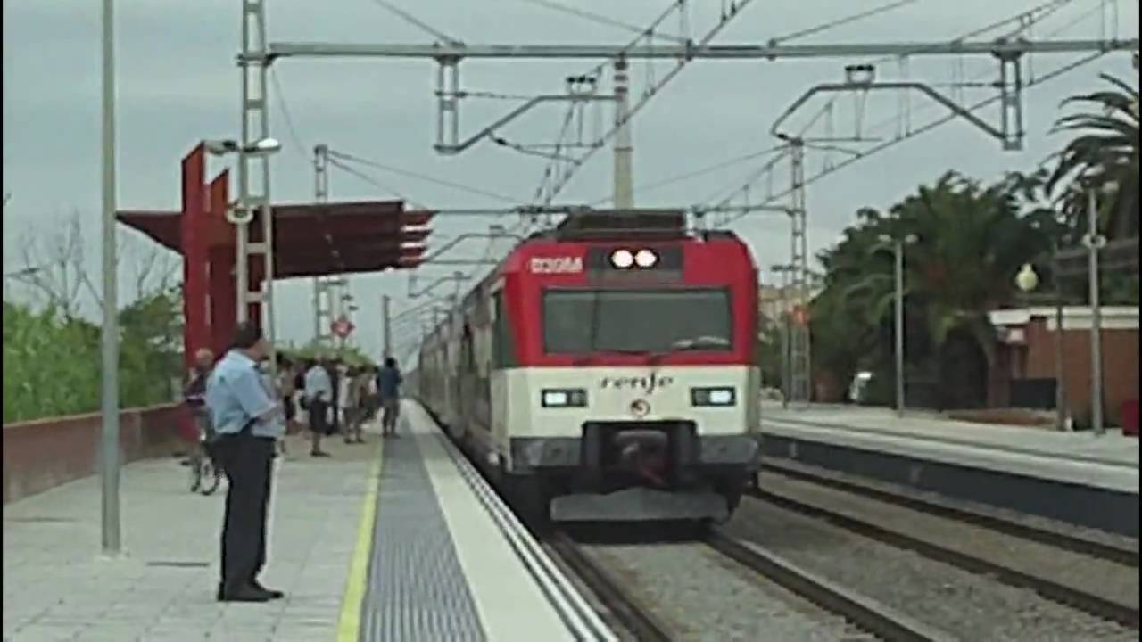 Trens a Cubelles 23/07/10 (inclou 253+252+TH Granada)