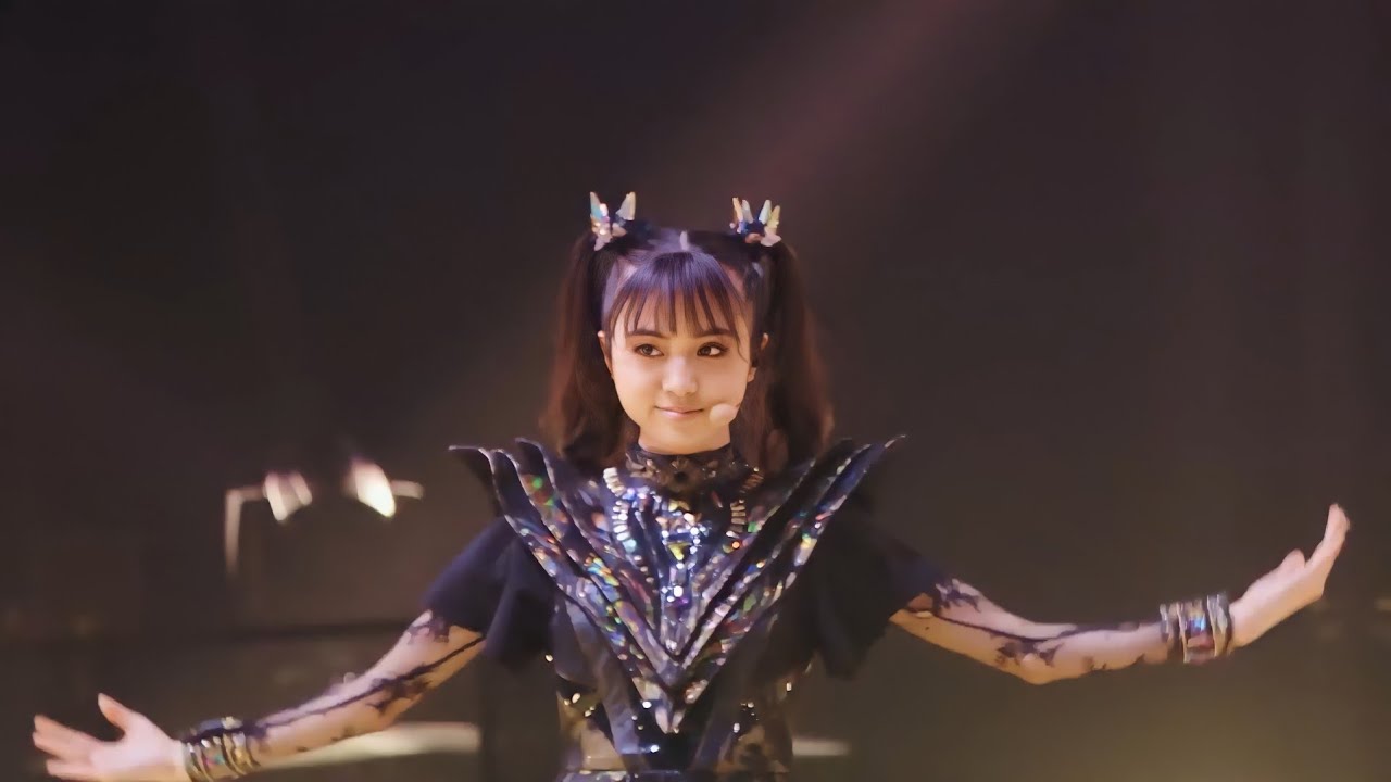 BABYMETAL - Ijime, Dame, Zettai 「イジメ、ダメ、ゼッタイ」  (Mainly Moa Focus) | 10 BABYMETAL BUDOKAN [HQ]