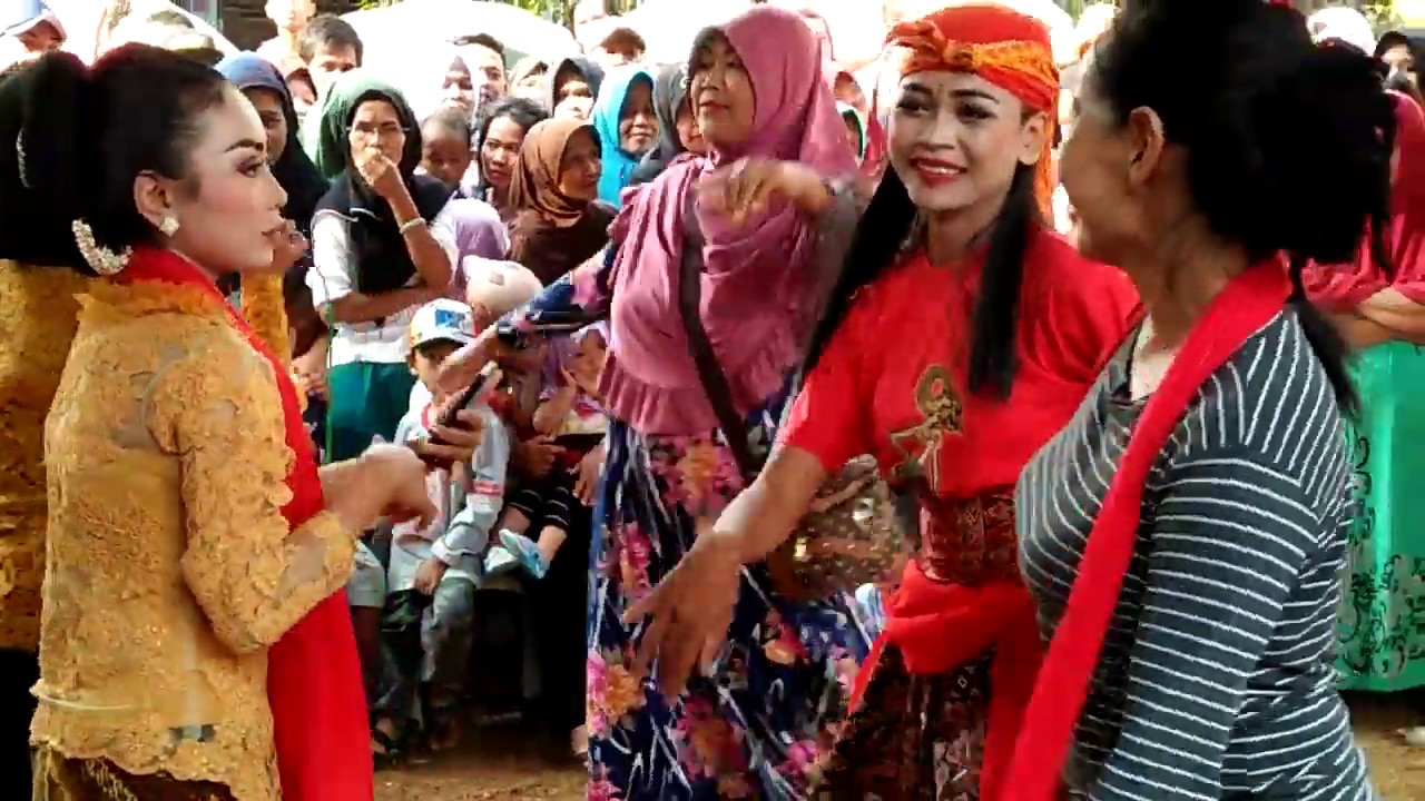 Dangdut Terbaru Pamer Bojo Ebeg Tri BUDOYO Kuda Lumping Banyumasan bajing Kroya Cilacap