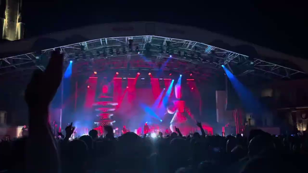 Smashing Pumpkins Live Halifax Piece Hall