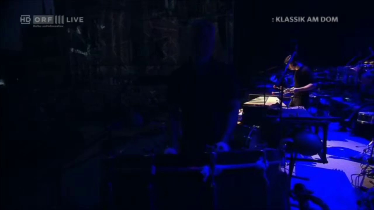 Percussive Planet - Jovano Jovanke