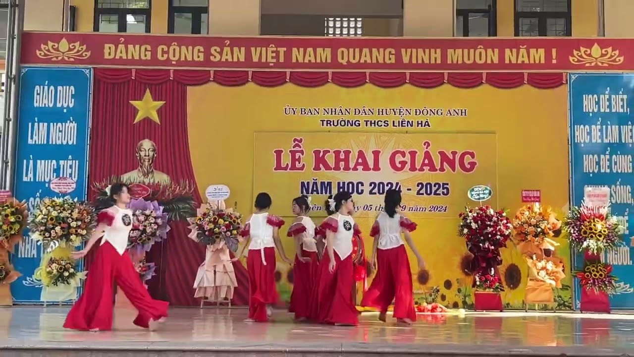 Tây Sơn bước chân hào kiệt - 8B Biểu diễn khai giảng 2024-2025