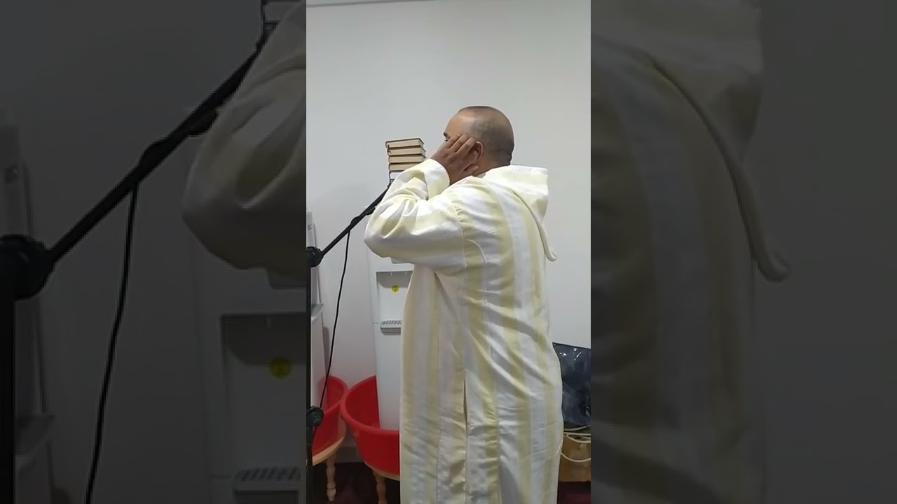 أذان بطابع عاصمي مغاربي من مسجد أحمد حماني بابا حسن.