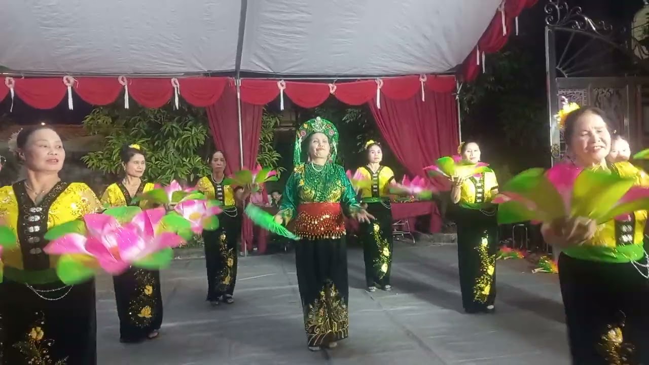 Lễ Rước Lên đền Bắc CLBNCT phù Lưu VN Bài trầu Lục cung