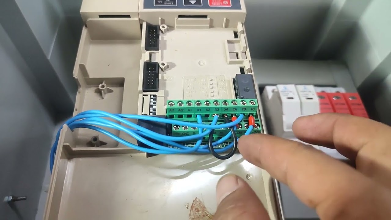 veichi - activation des voyens et ventilateur  les Ledsتفعيل المروحة وال