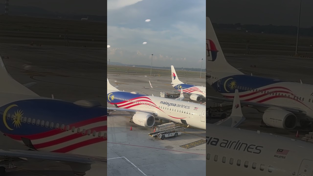 Why Is Everyone Looking at This Airplane?