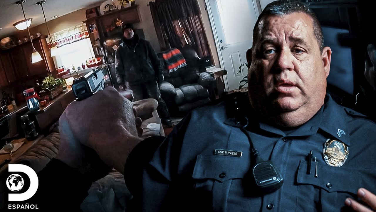 Oficiales son amenazados por un agresor de mujeres | Mirada Policial | Discovery en Espa&ntilde;ol