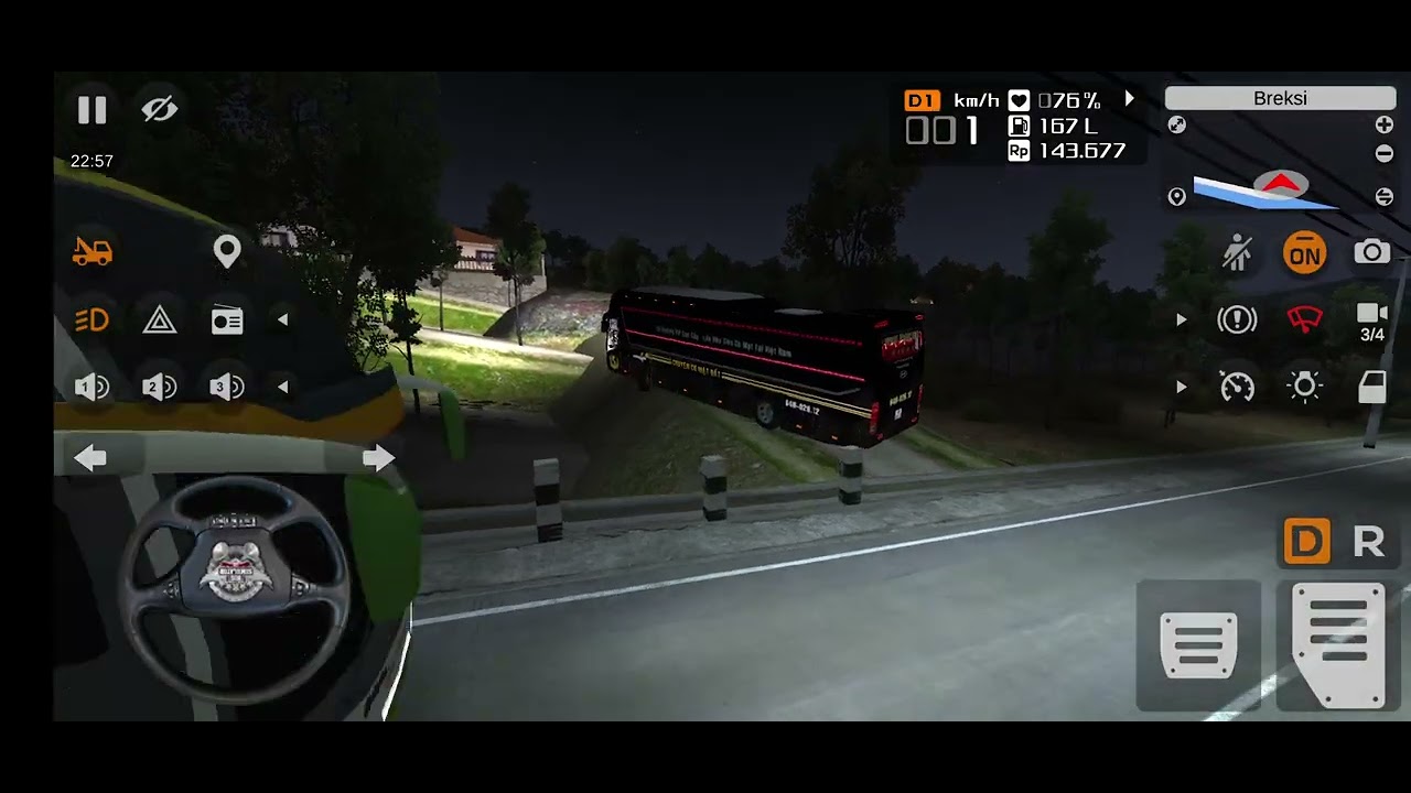 Shivansh_gaming_75 playing bus simulator Indonesia 