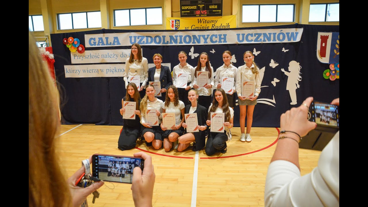 Racib&oacute;rz Rudnik - gala wyr&oacute;żnienia najzdolniejszych uczni&oacute;w