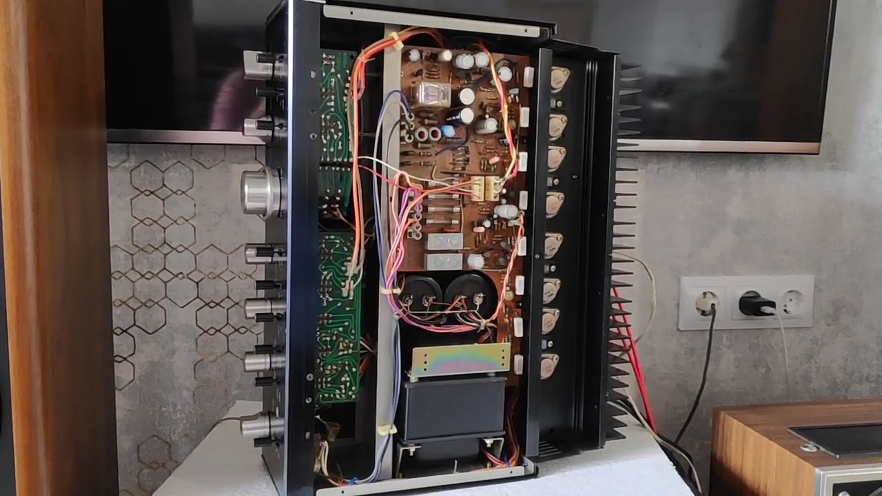 Sansui AU - 6900