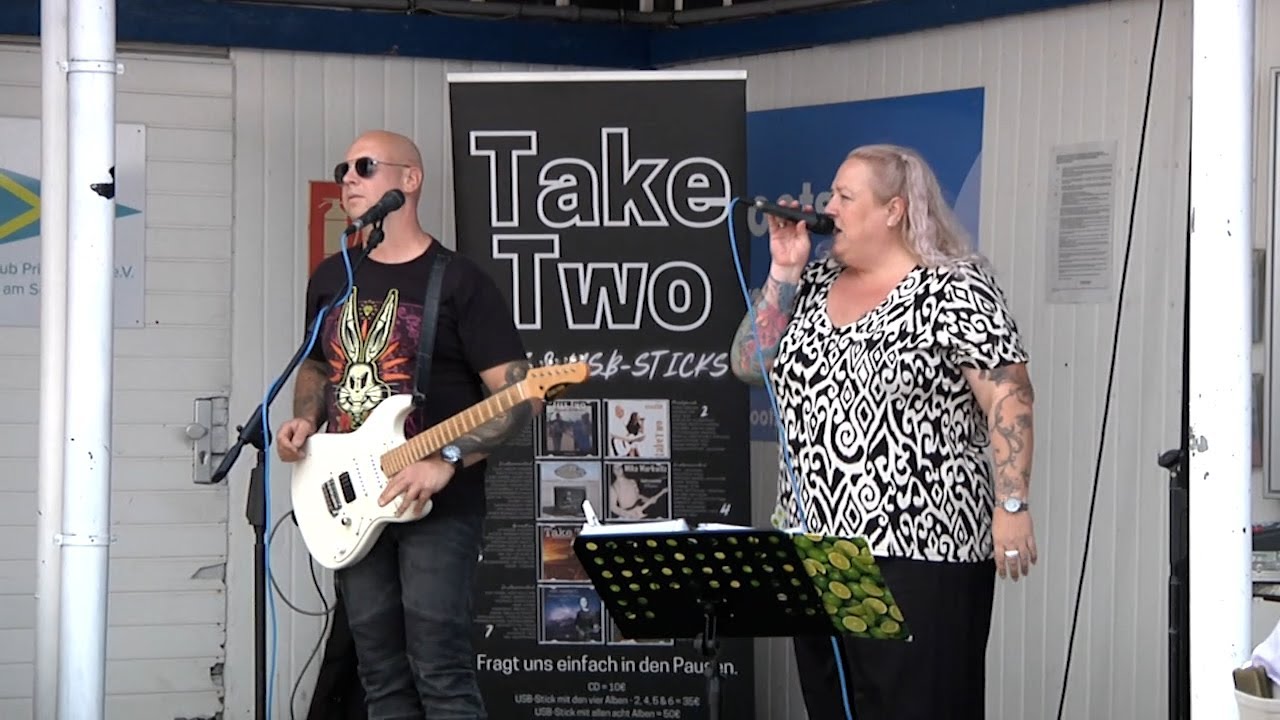 Take Two beim Sommer am See Video