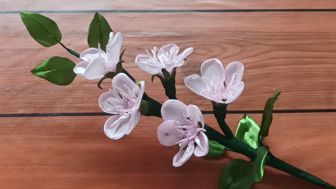 DIY || Bunga Sakura || Tutorial Membuat Bunga Dari Pita Satin