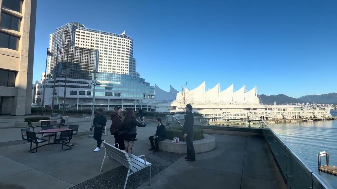 Strolling around the Granville Square,Vancouver #travel #sightseeing #views #mountain #canada place