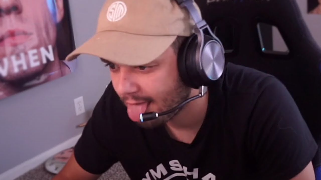 Эробб доволен своей сексуальностью