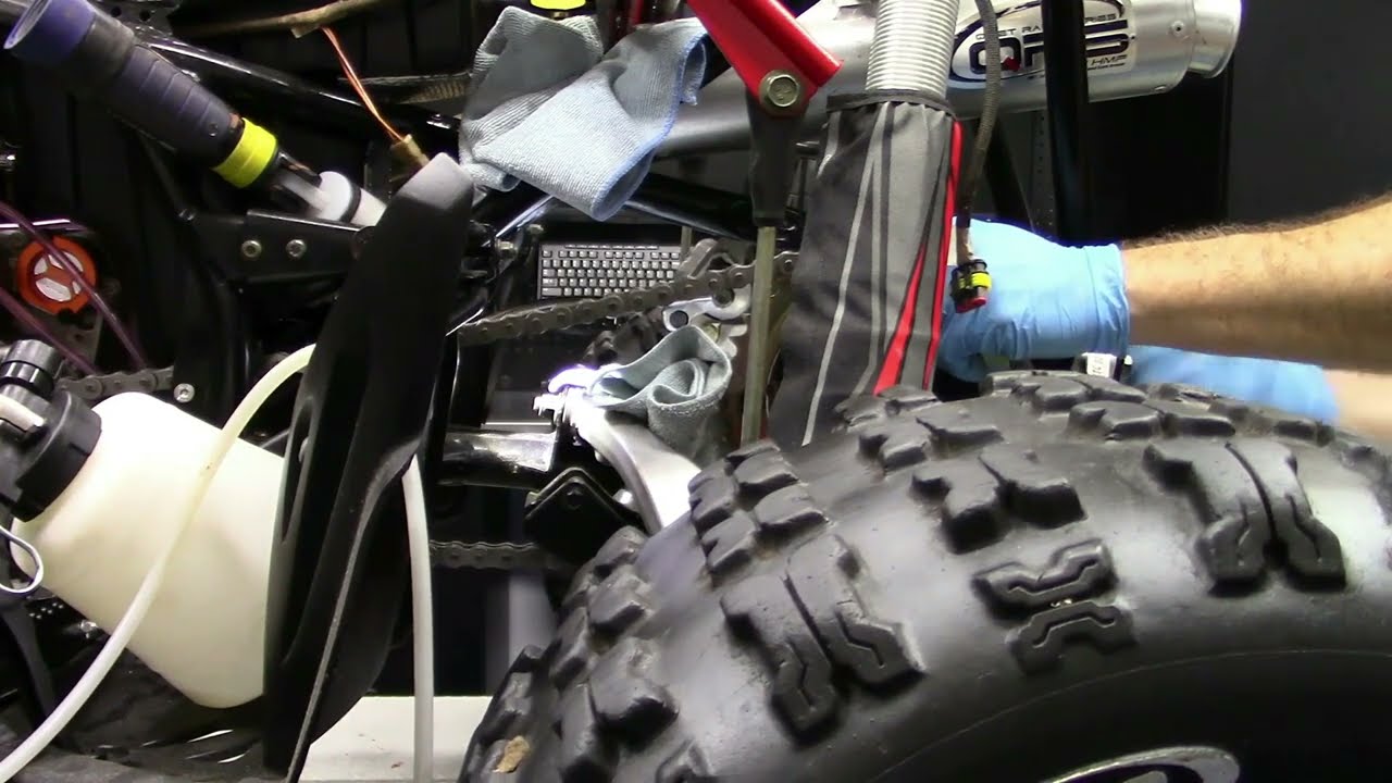 Polaris Outlaw 500/525 IRS Rear Brake Brake Bleeding Process
