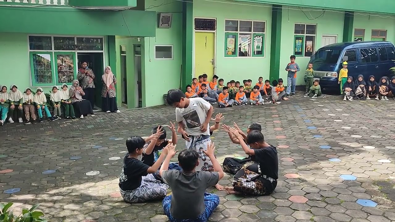 PENSI kelas 5 - Tari Kecak