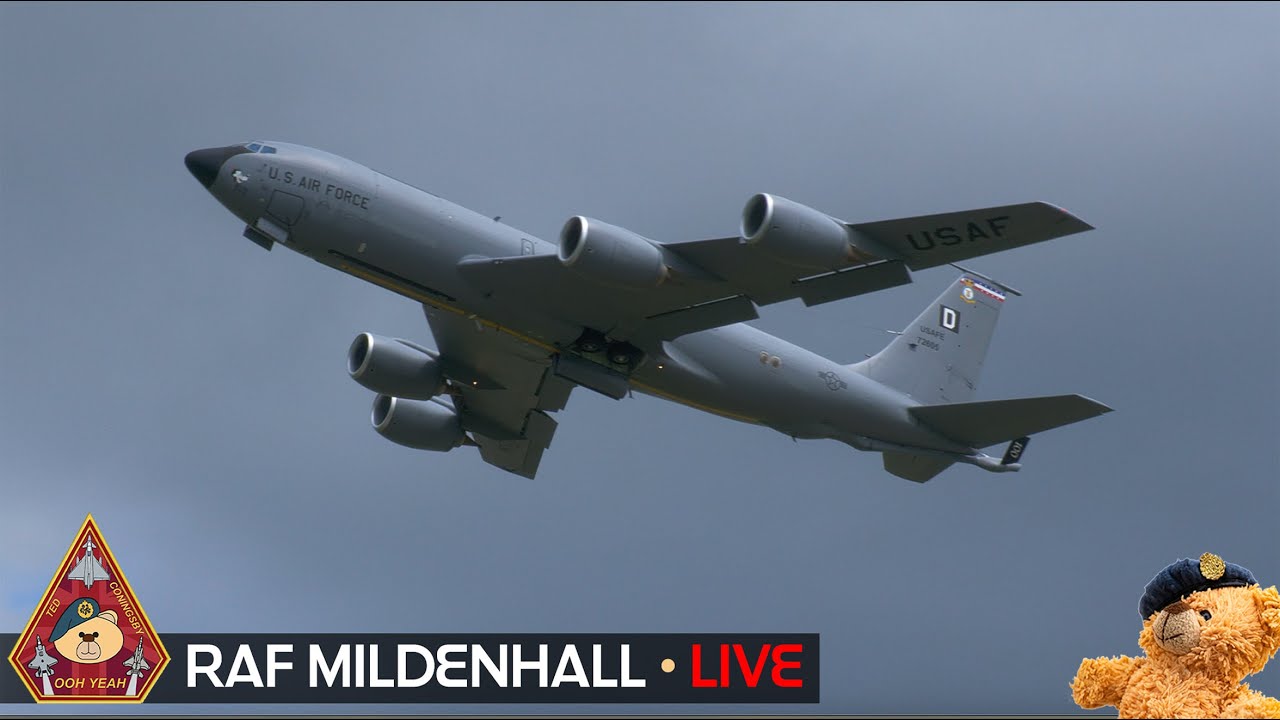 LIVE US AIR FORCE HEAVY WEIGHT C-17 ARRIVAL & PHENOM CIRCUITS • RAF MILDENHALL 25.06.25
