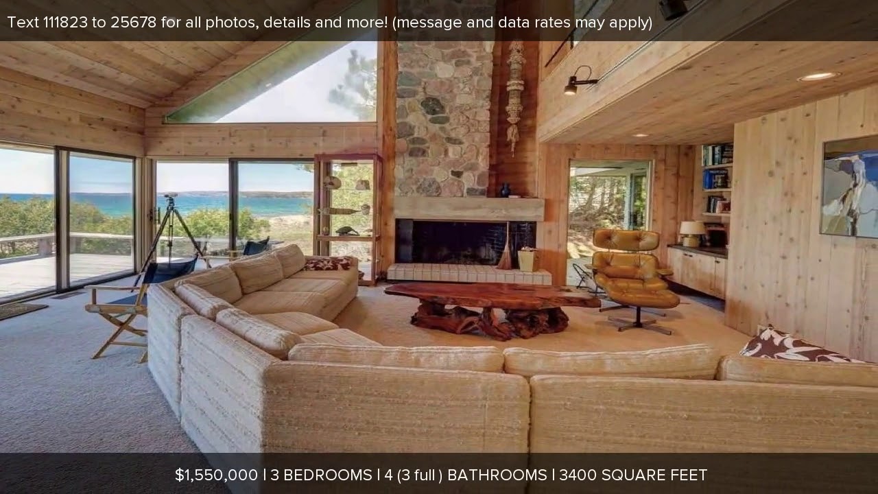 2755 Harbor - Petoskey #48, Harbor Springs, MI Presented by Lee Ford Walsh.