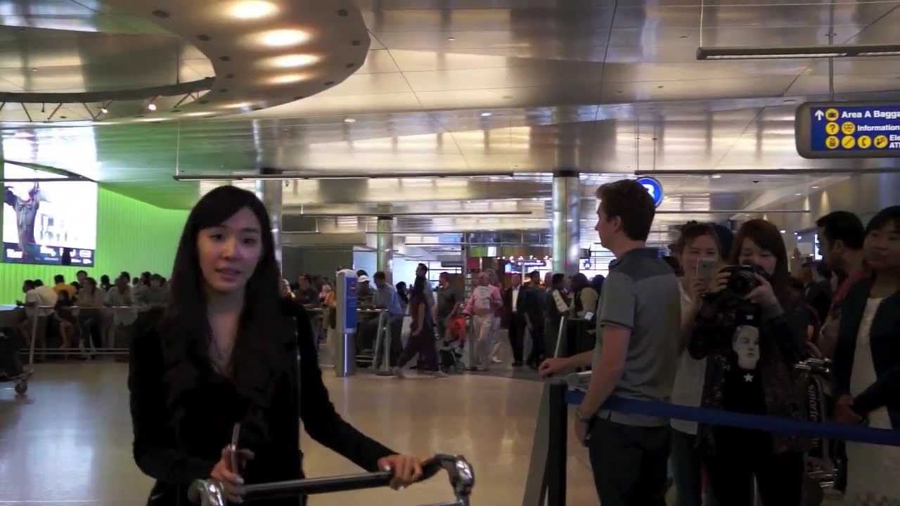 [FANCAM] 130504 SNSD Tiffany Arriving @ LAX for Dodgers First Pitch