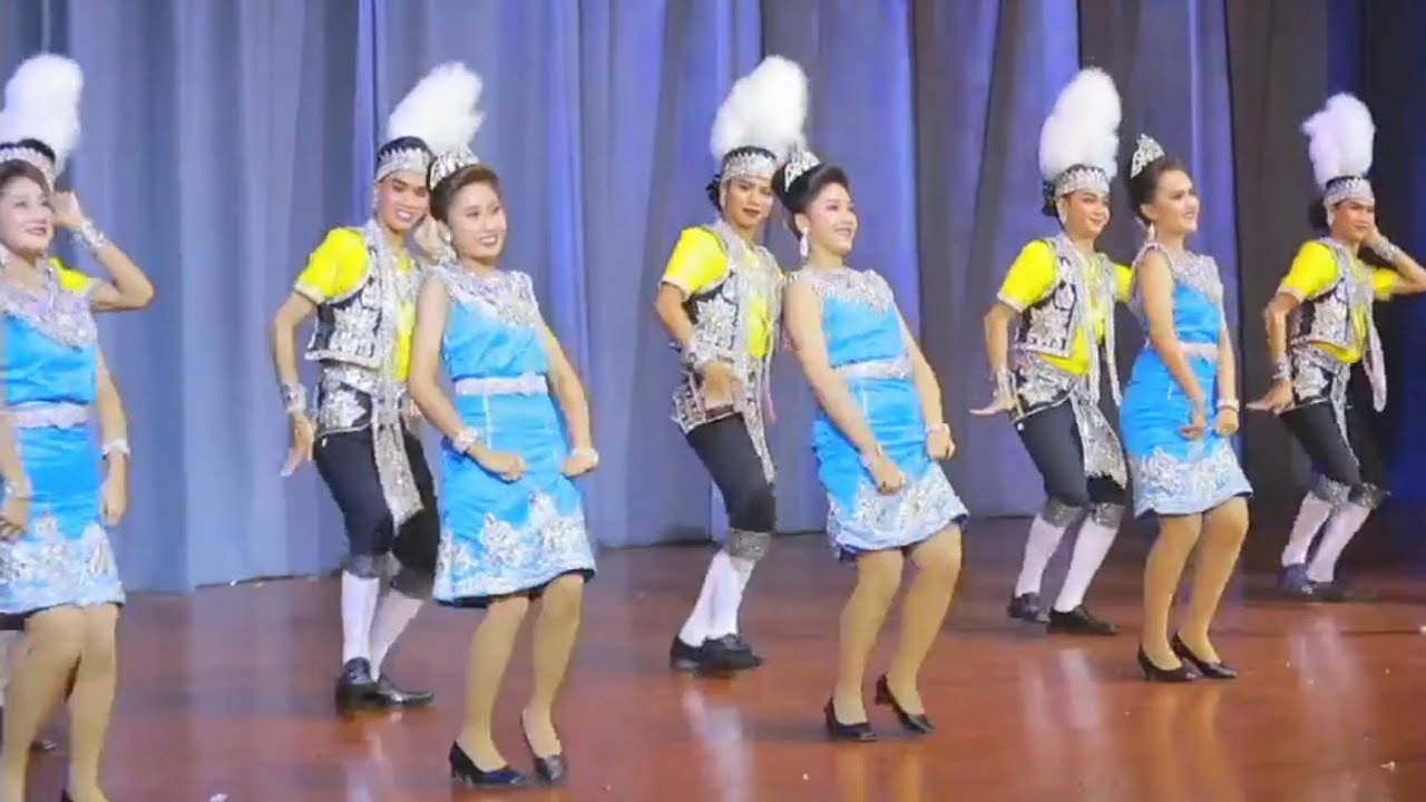 ฟ้อนลำเพลินเชิญเที่ยวอีสาน วิทยาลัยนาฏศิลปร้อยเอ็ด งานการเเสดงศิลปวัฒนธรรมนานาชาติ ณ  มรภ.อุบลฯ