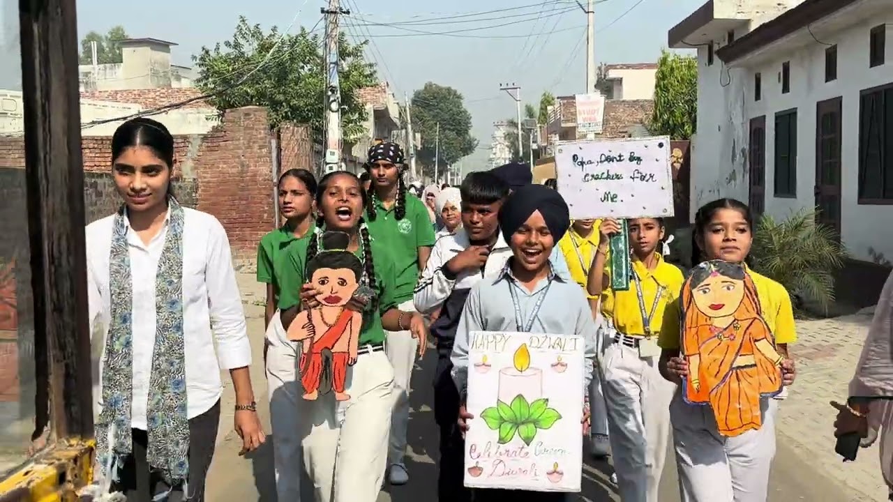 Students demand clean air || Powerful green diwali rally || 2025