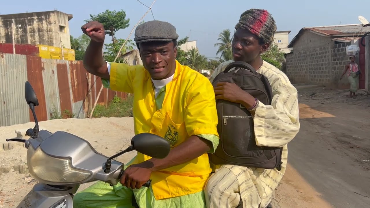 Le taxi moto @Dah Ayato